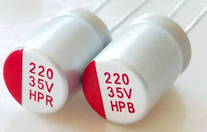 固態(tài)電容的性能特點(diǎn)有哪些？